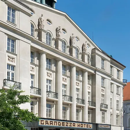 Hotel Grandezza Luxury Palace