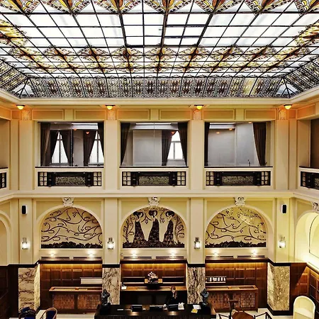 Grandezza Luxury Palace