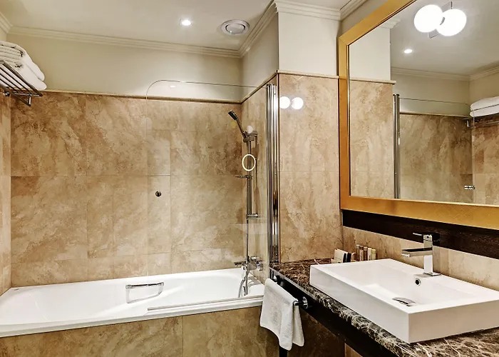 Grandezza Luxury Palace Отель Брно
