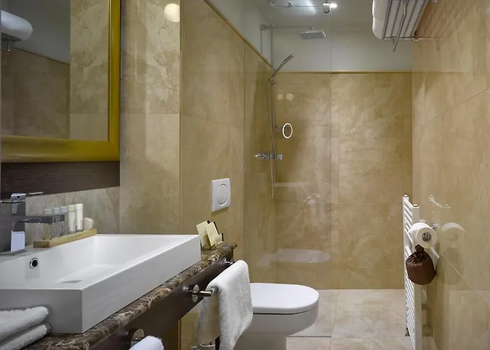 Otel Grandezza Luxury Palace 5*