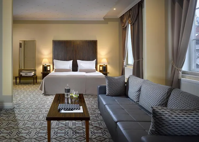 Отель Grandezza Luxury Palace Брно